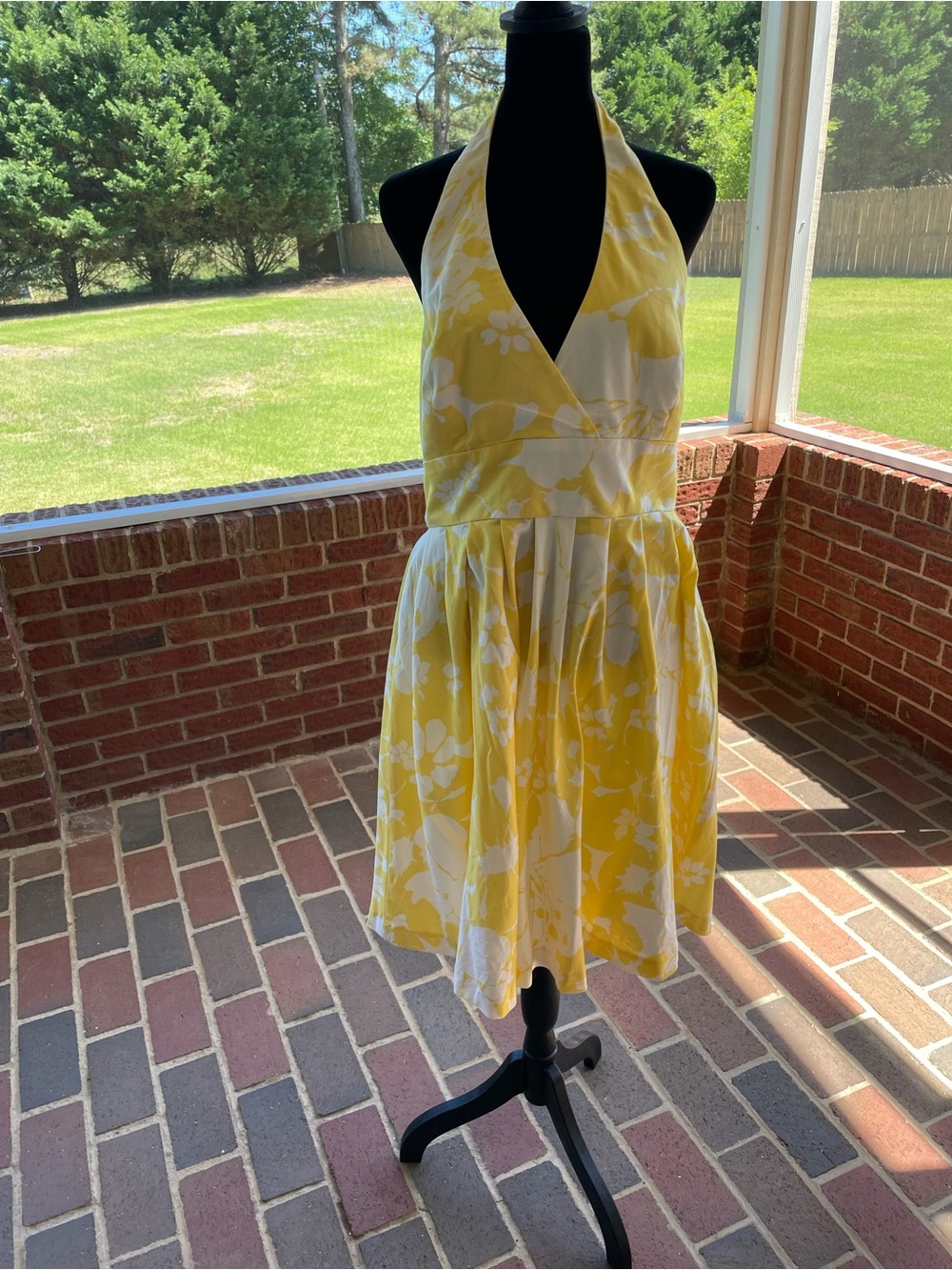 American Living Yellow White Floral Halter Fit & Flare Dress Size 14 🌼